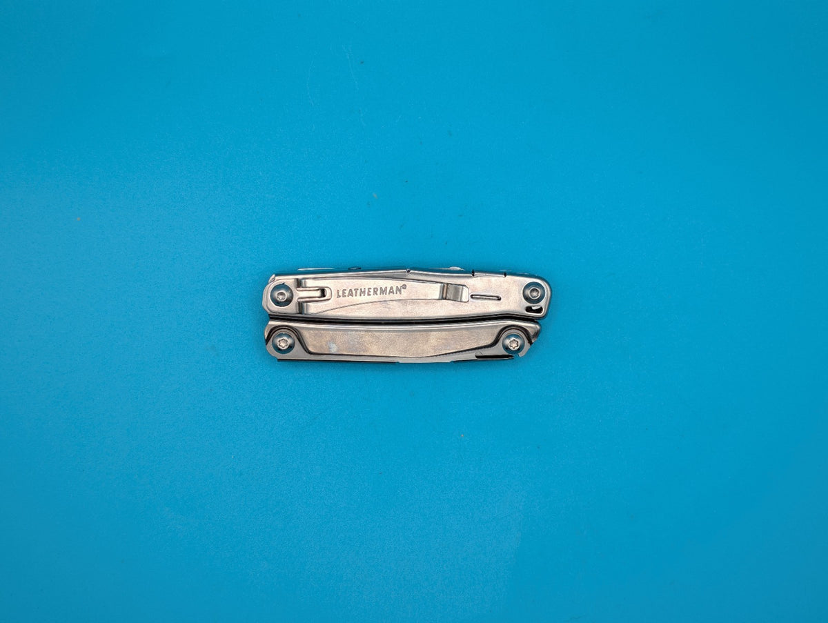 Leatherman Bolster 13 Tool Stainless Steel Multi-Tool! With Sheath!
