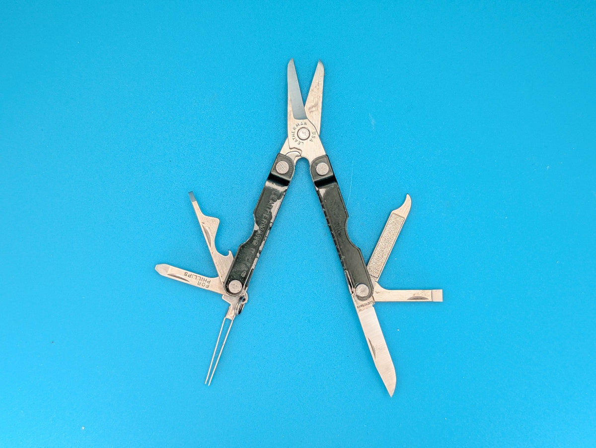 Leatherman Micra Multi-Tool Knife Scissors Key Ring! MIXED COLORS! LOT OF 5!