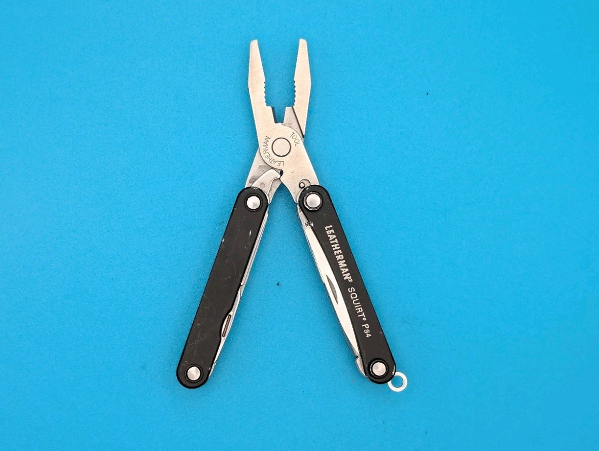 Leatherman SQUIRT PS4 Multi-Tool With Pliers Scissors Knife BLACK!