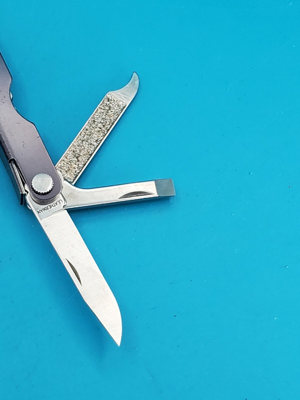 Leatherman Micra Multi-Tool, Knife, Scissors, Key Ring, Gray!