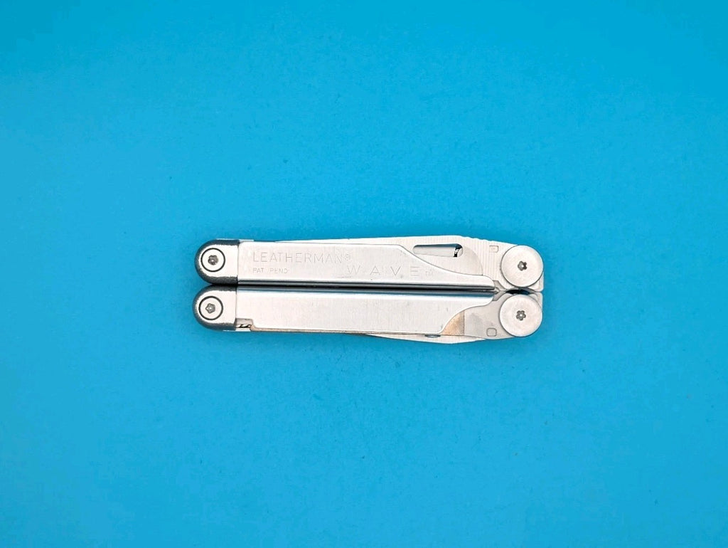 Leatherman Wave Original Vintage Retired, Dated 0601 (JUNE, 2001)
