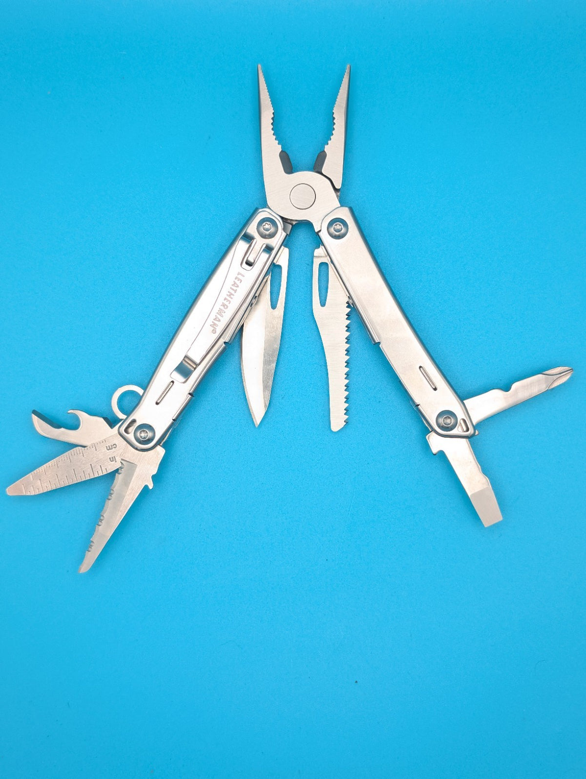 Leatherman Sidekick Multi-Tool, Knife, Pliers, Saw, Stainless with Sheath