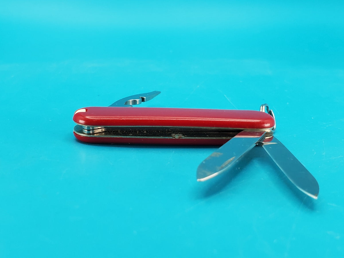 Victorinox ROVER Swiss Army Knife Multi Tool! Red!