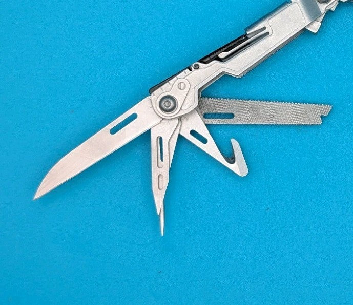 SOG PowerPint Tool Compact Lightweight Silver Multi-Tool!