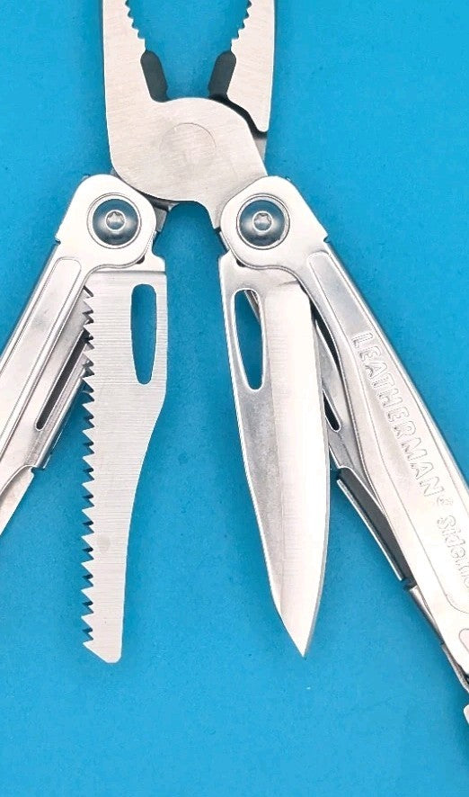 Leatherman Sidekick Multi-Tool, Knife, Pliers, Saw, Stainless!