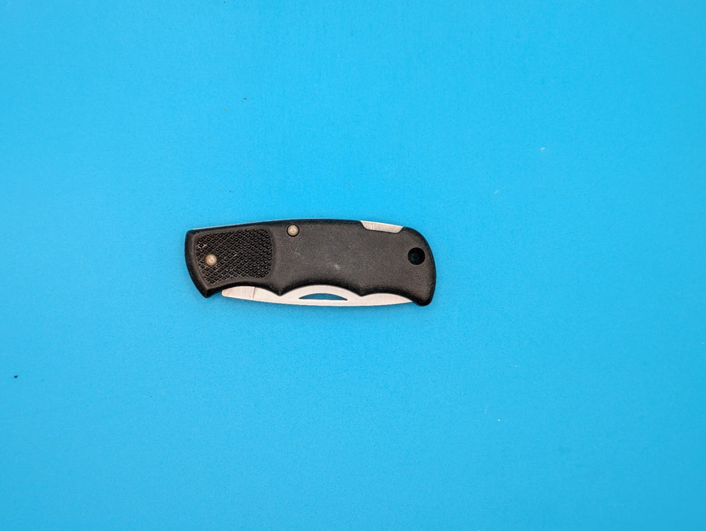 Cutco 1886 Serrated Edge Blade USA Lockback Knife! Black Handle! *HOSS*