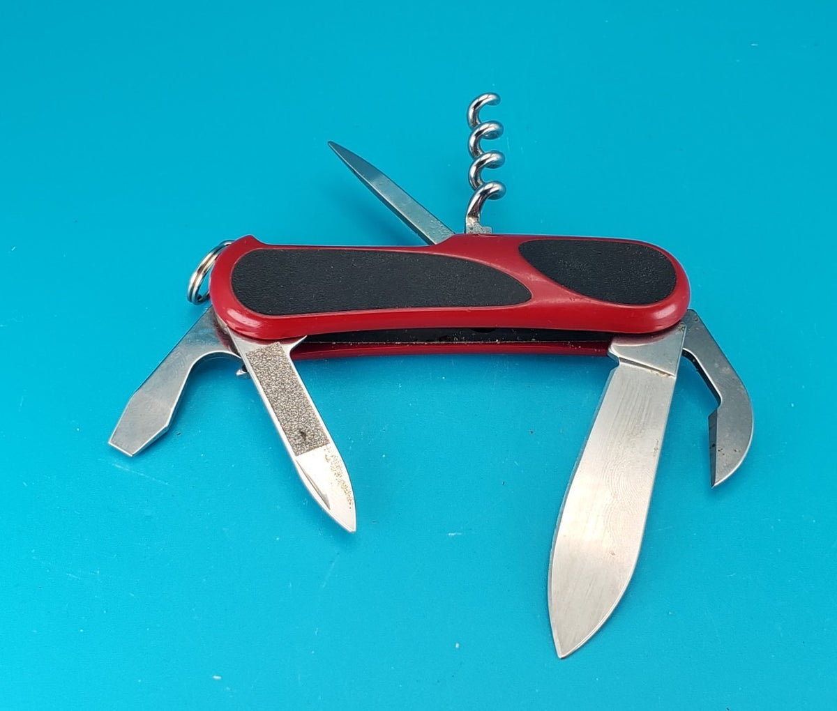 Wenger EvoGrip 10 Red & Black Swiss Army Knife Multi Tool!