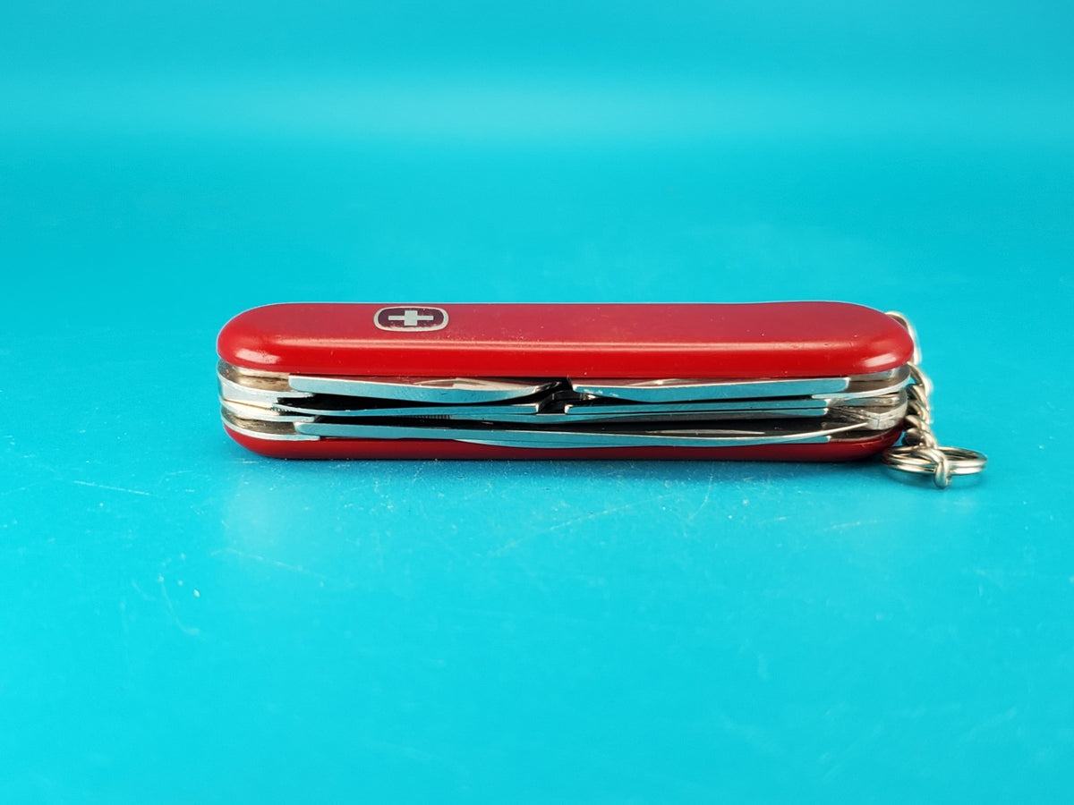 Wenger Traveler Red Swiss Army Knife Multi Tool!