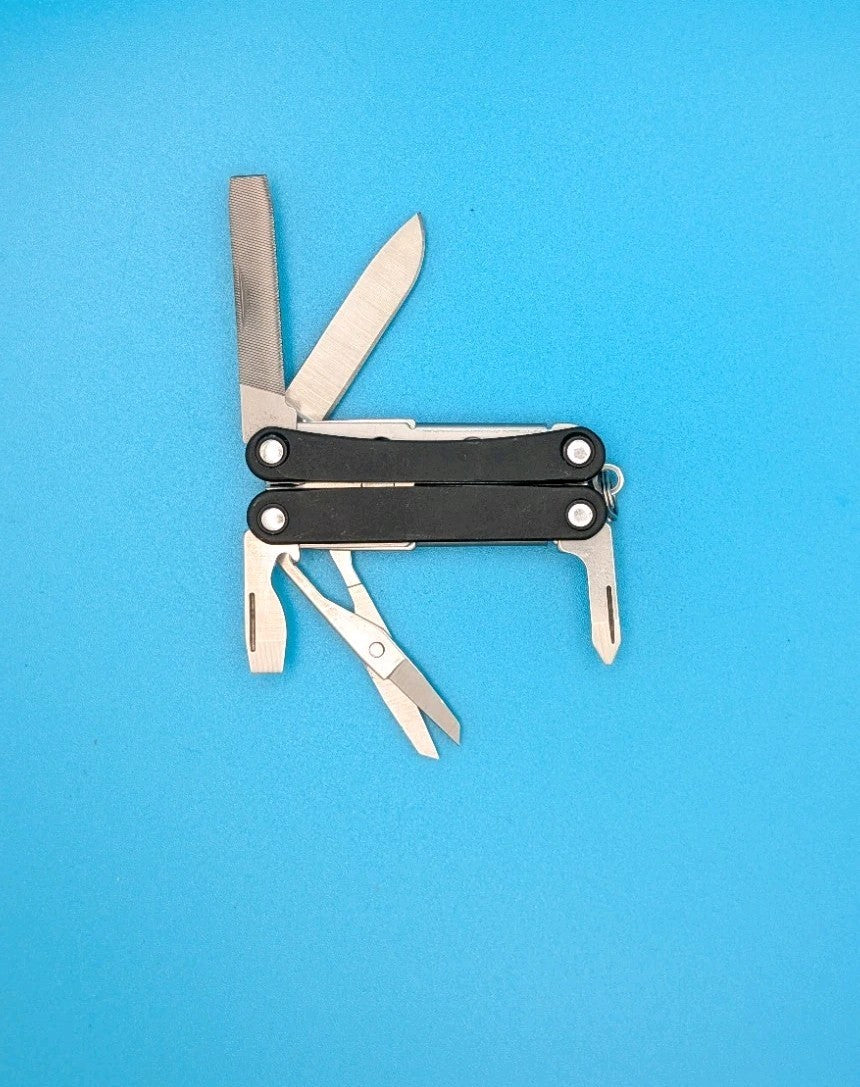 Leatherman SQUIRT PS4 Multi-Tool With Pliers Scissors Knife BLACK!