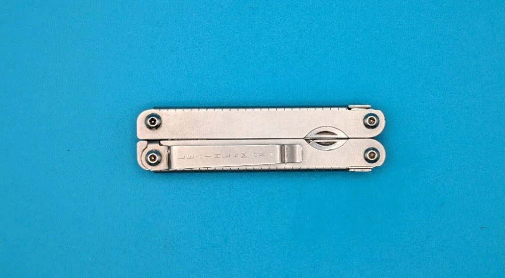 Leatherman SideClip Multi-Tool! With Sheath! 01/98 DATE STAMP! RARE!