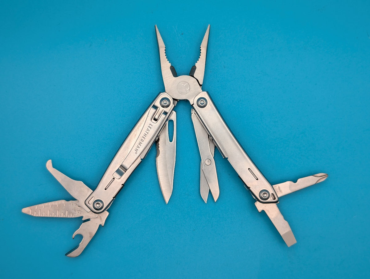 LEATHERMAN WINGMAN MULTI-TOOL! FAST SHIPPING!