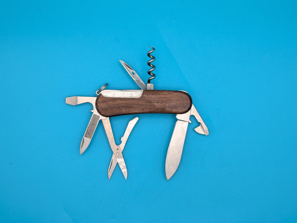 Victorinox Delemont EvoWood 14 85mm Swiss Army Knife Multi-Tool! *THOMAS GIMBER*