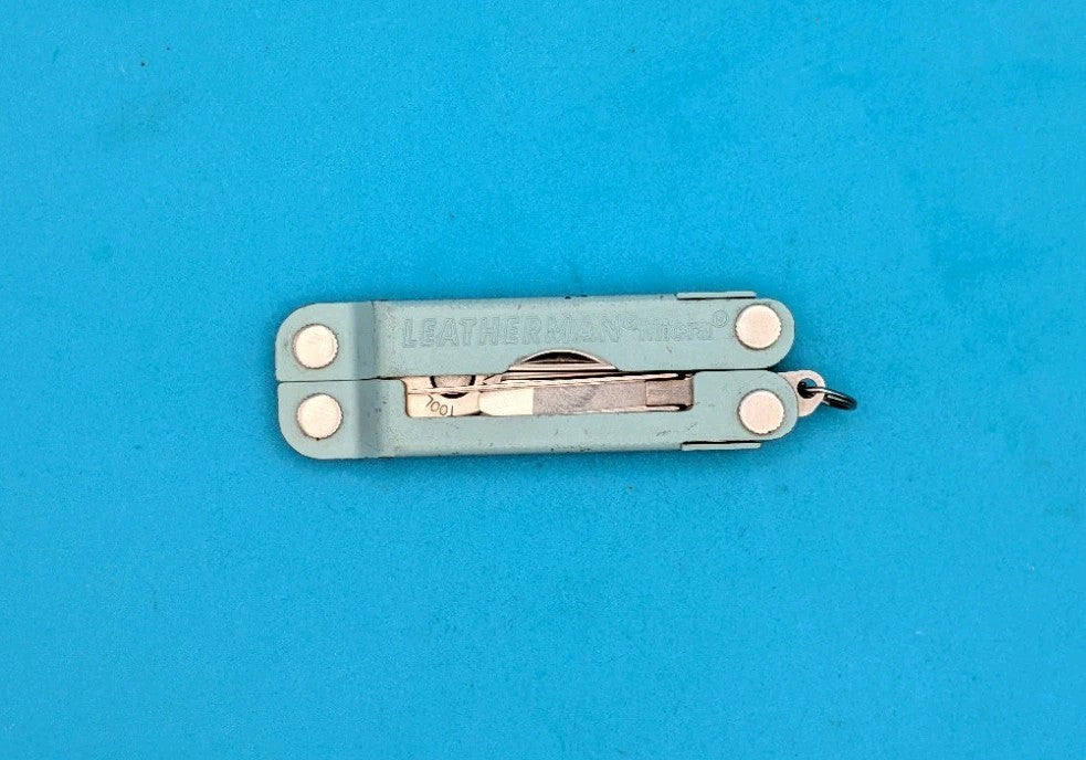 Leatherman Micra Multi-Tool, Knife, Scissors, Key Ring,  Light Blue!