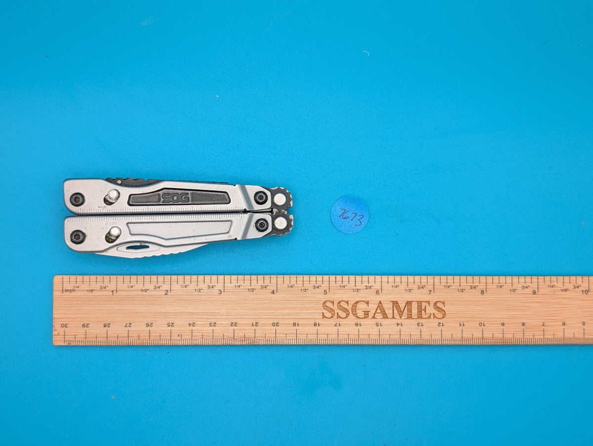 Retired SOG PowerPlay Knife Pliers Multi Tool! With Sheath!