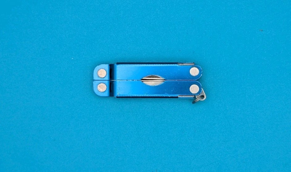 Leatherman Micra Multi-Tool, Knife, Scissors, Key Ring, Blue!
