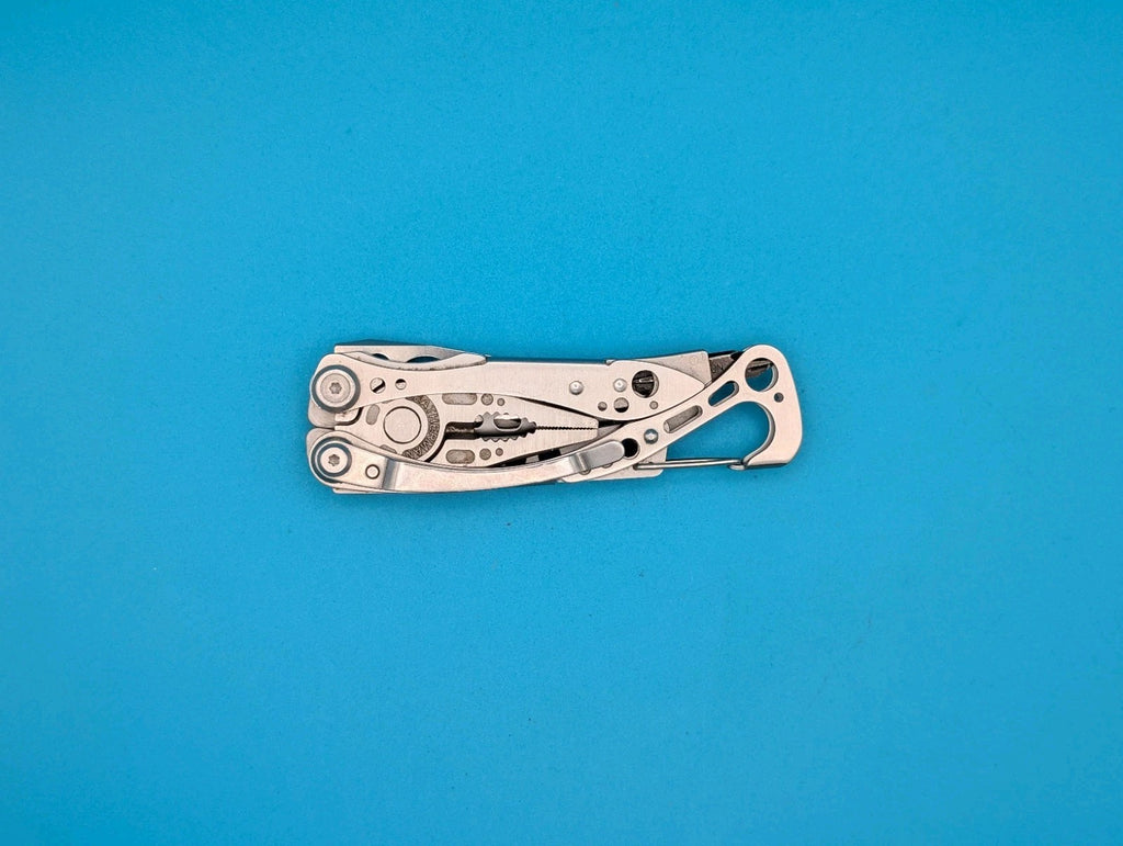 LEATHERMAN Skeletool Multi Tool - Combo Edge! *MISSING SINGLE BIT*
