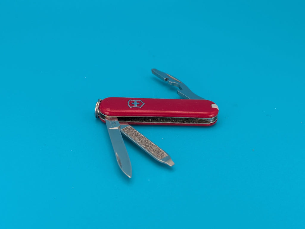 Victorinox Rally Red Swiss Army Knife Multi Tool! *JACK WATHIEU*