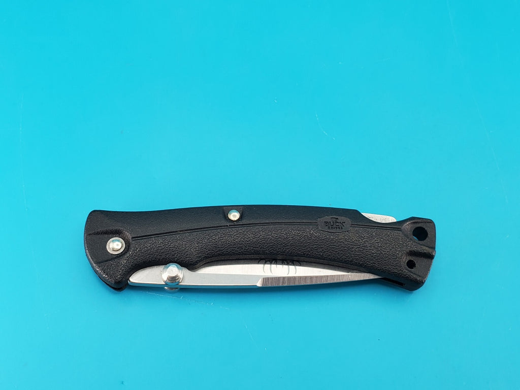 Buck USA Buckmasters 484 Pocket Knife Dated 2014 Plain Blade Black Handle