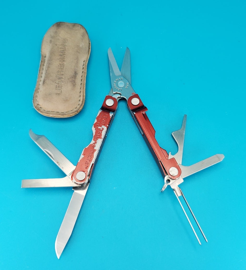 Leatherman Micra Multi-Tool, Knife, Scissors, Key Ring, Red! WITH SHEATH!