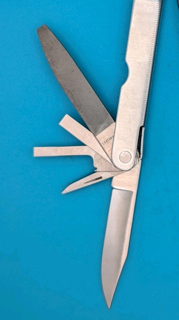 LEATHERMAN Super TOOL Multi Function Tool PLIERS, Stainless! 02/95 DATE