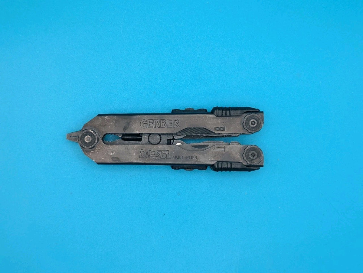 Gerber Diesel Multi Plier Multi-Tool! BLACK!