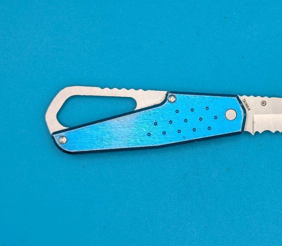 Buck Whittaker 752T Single Blade Combo Edge Pocketknife! 2003