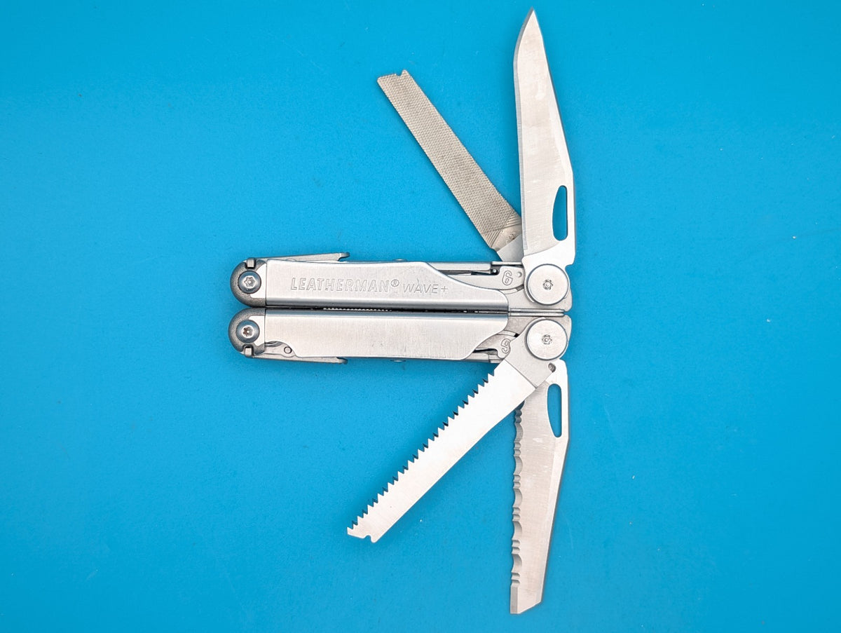 Leatherman Wave Plus + Multi-Tool! FAST SHIPPING! WITH SHEATH! EXCELLENT