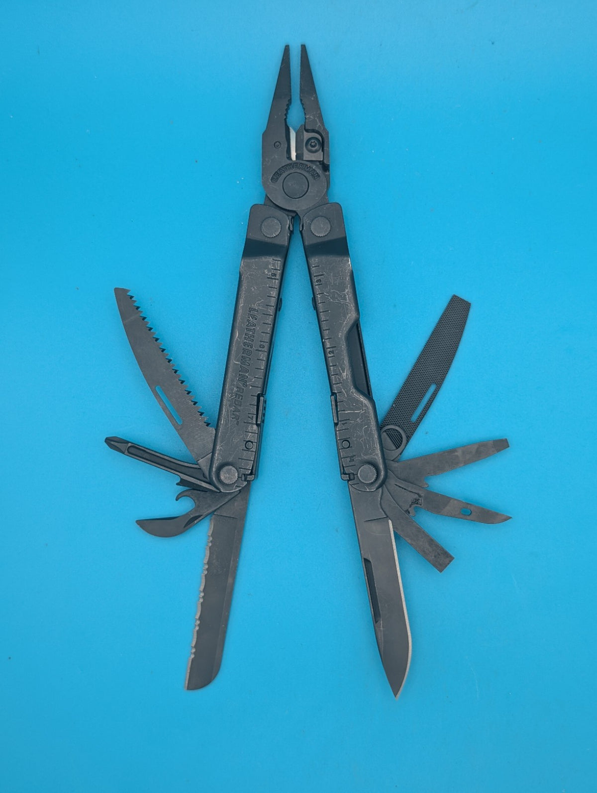 Leatherman Rebar Multi-Tool! BLACK OXIDE! WITH SHEATH!
