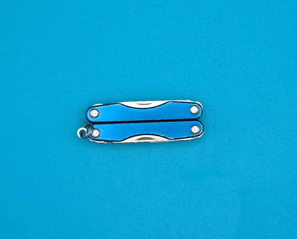 Leatherman Squirt S4 Multi-Tool, Key Ring, Retired, Blue