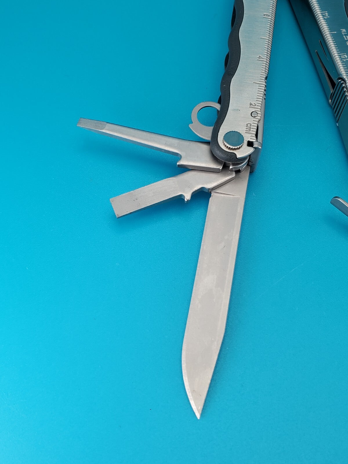 Leatherman Fuse Multi-Tool! Cabela's! With Sheath!