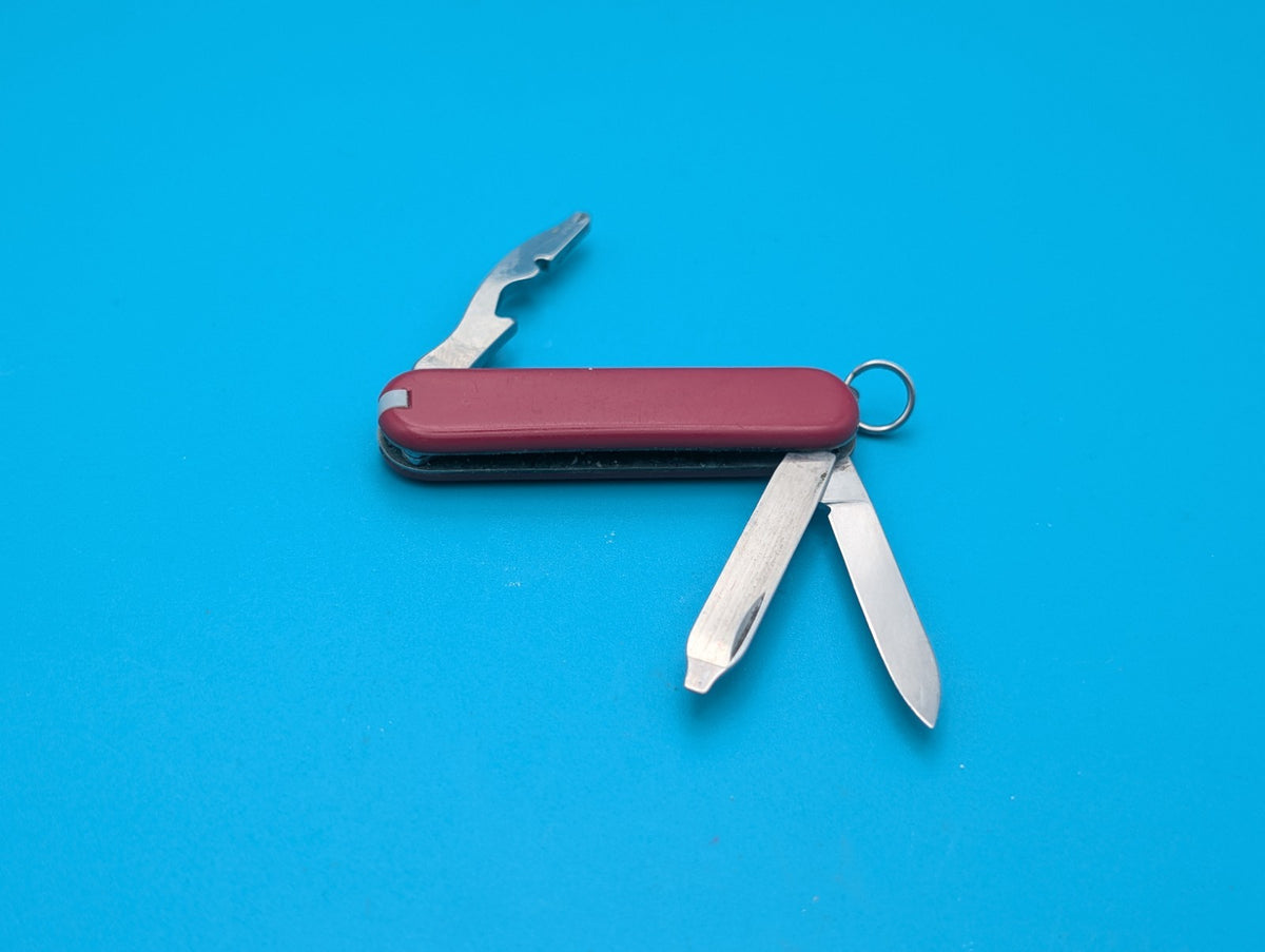 Victorinox Rally Red Swiss Army Knife Multi Tool! 58mm