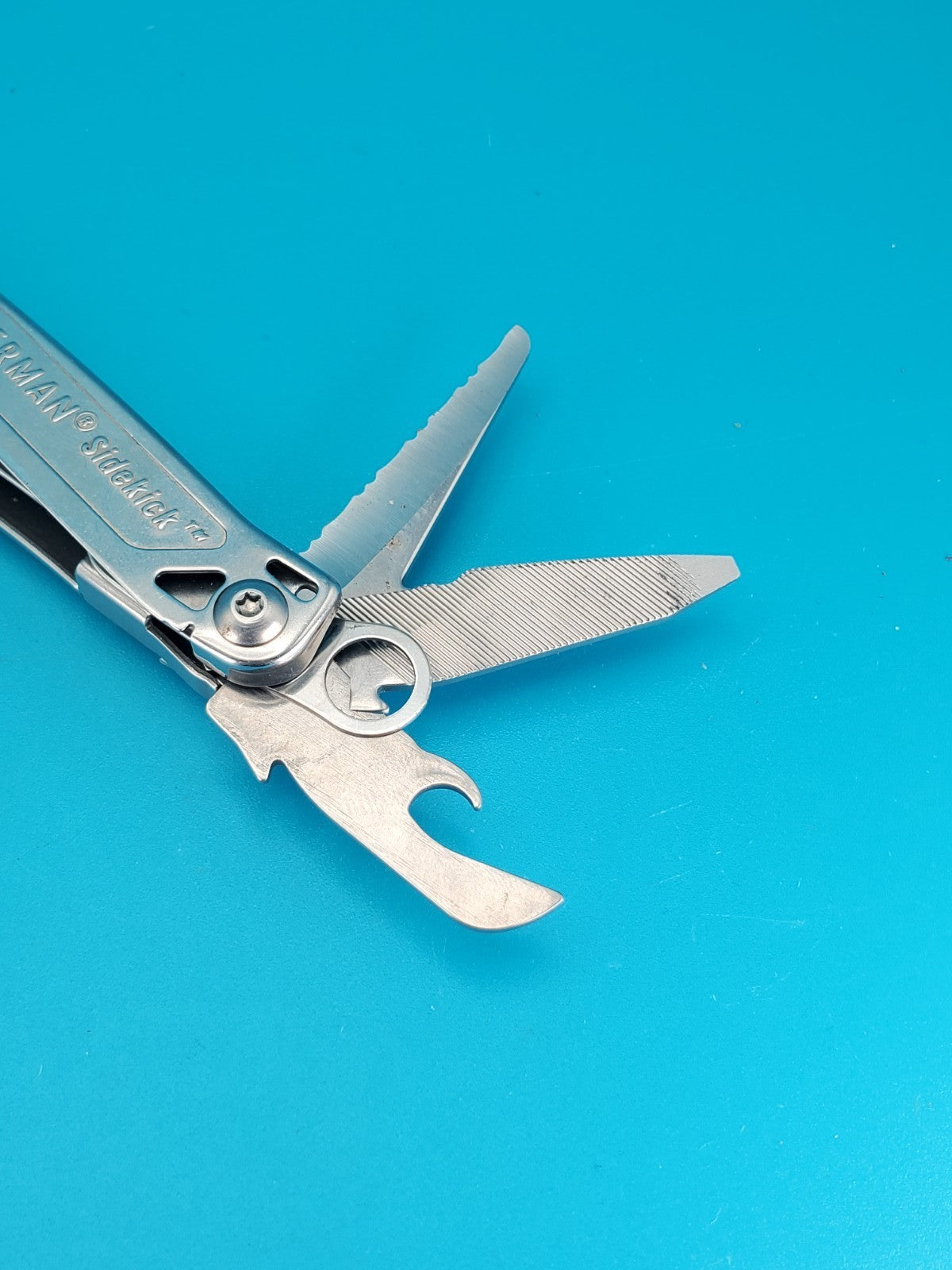 Leatherman Sidekick Multi-Tool, Knife, Pliers, Saw, Stainless! With Sheath!