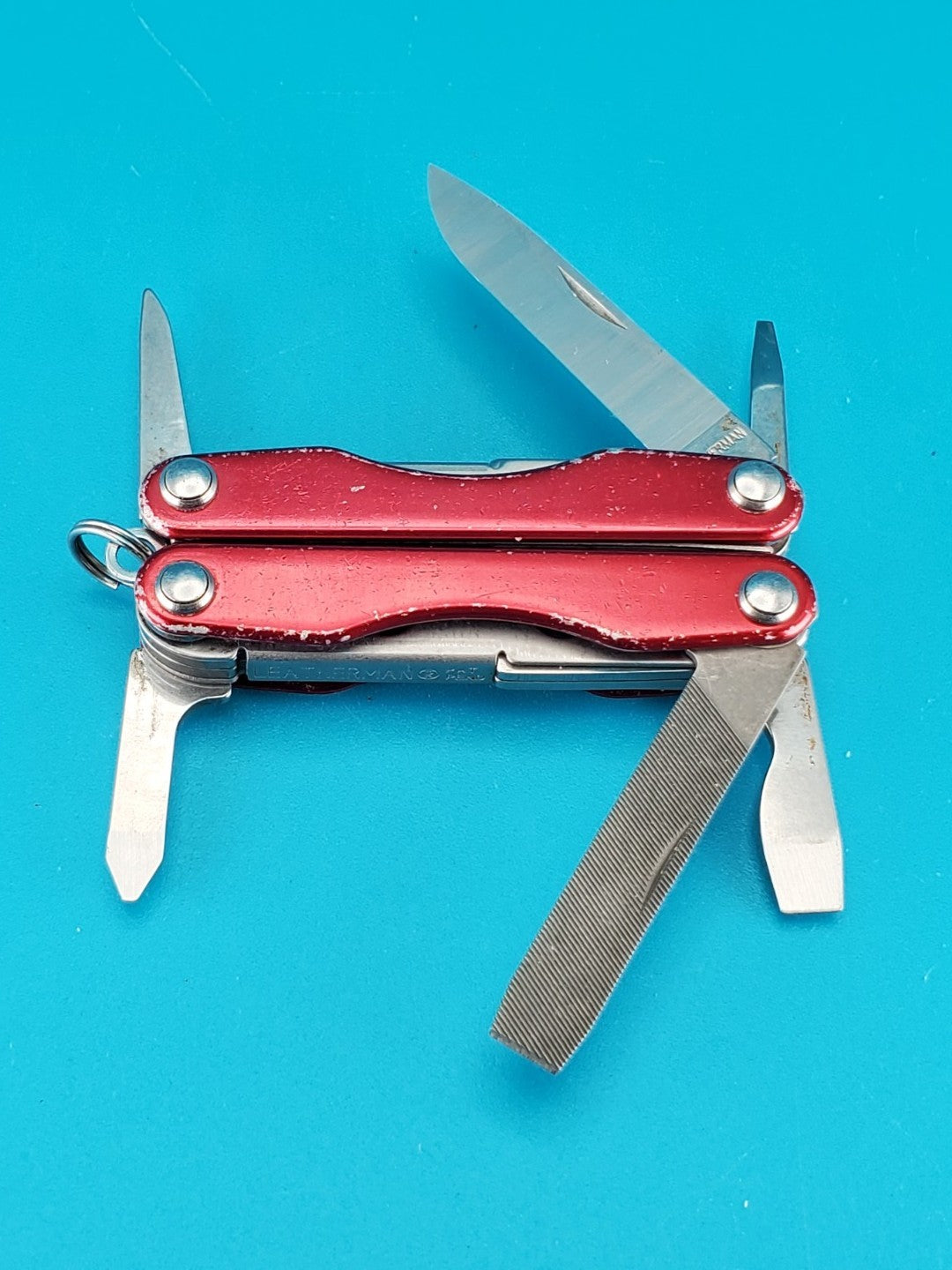 Leatherman Squirt P4 Multi-Tool, Key Ring, Retired, Red
