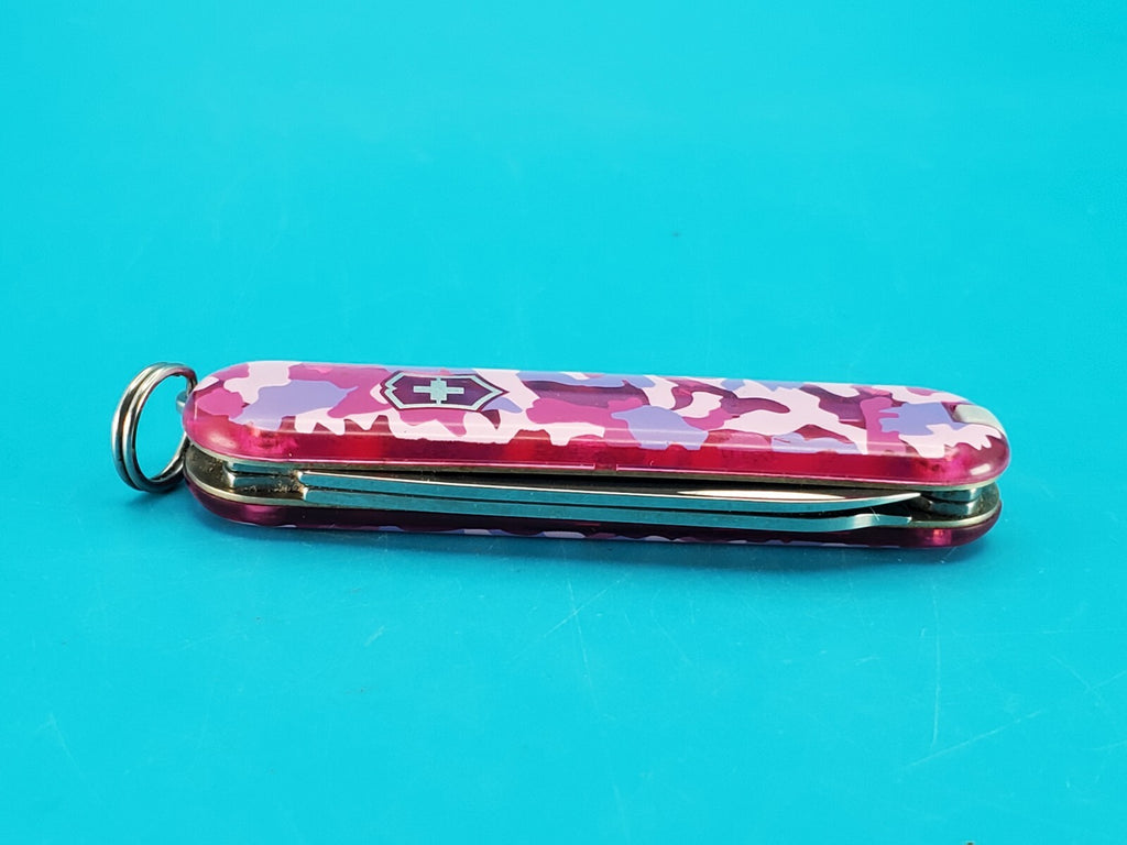 Victorinox Classic SD Swiss Army Knife 3 Tool Pocket Knife! PINK CAMO!