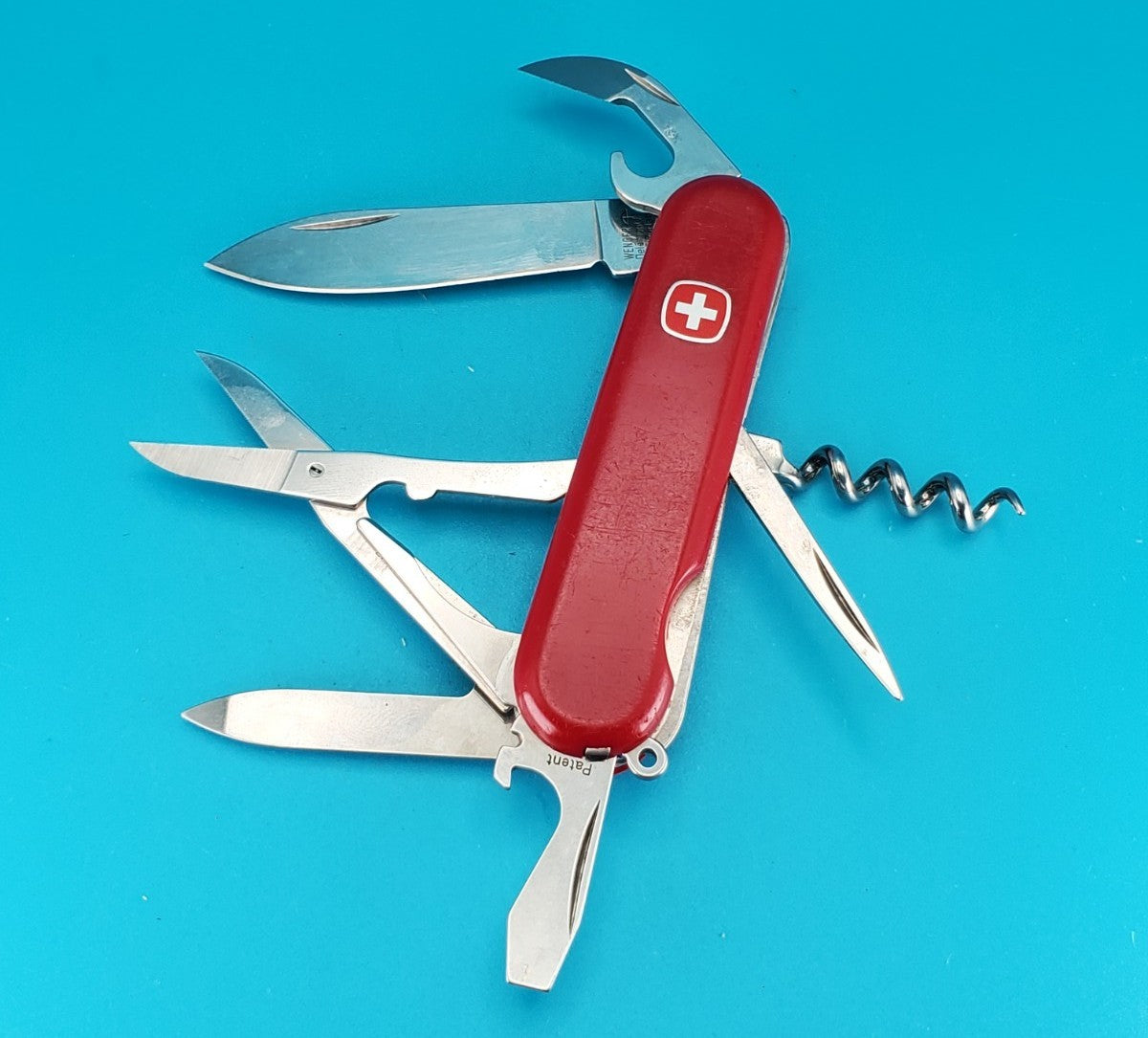 Wenger Traveler Red Swiss Army Knife Multi Tool!