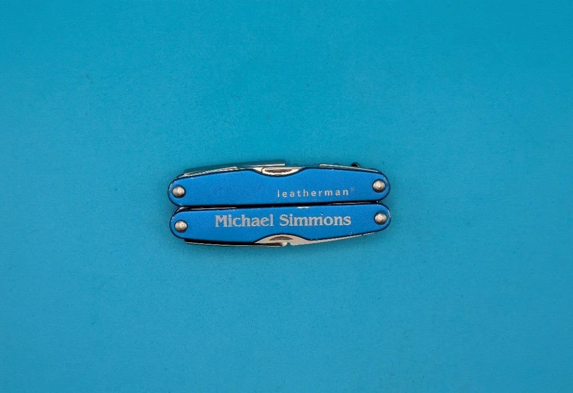 Leatherman Juice CS4 Multi Tool! Retired! GLACIER BLUE! *MICHAEL SIMMONS*