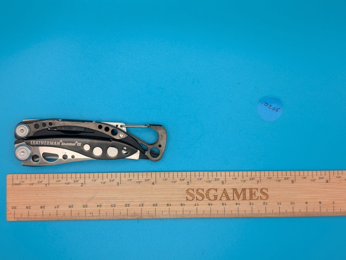 Leatherman Skeletool CX Multitool Plain Edge Knife!