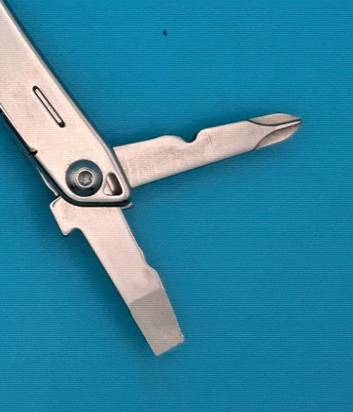 Leatherman Sidekick Multi-Tool, Knife, Pliers, Saw, Stainless!