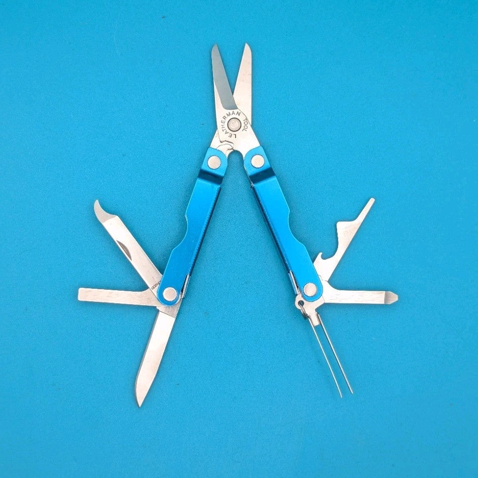Leatherman Micra Multi-Tool, Knife, Scissors, Key Ring, Blue!