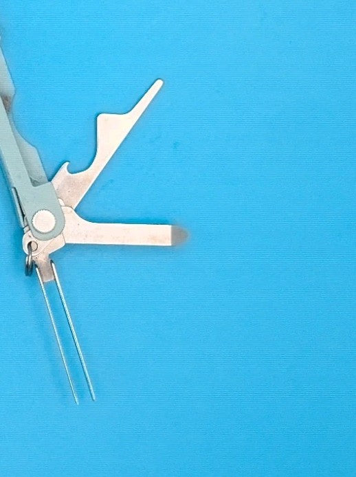 Leatherman Micra Multi-Tool, Knife, Scissors, Key Ring, Teal!