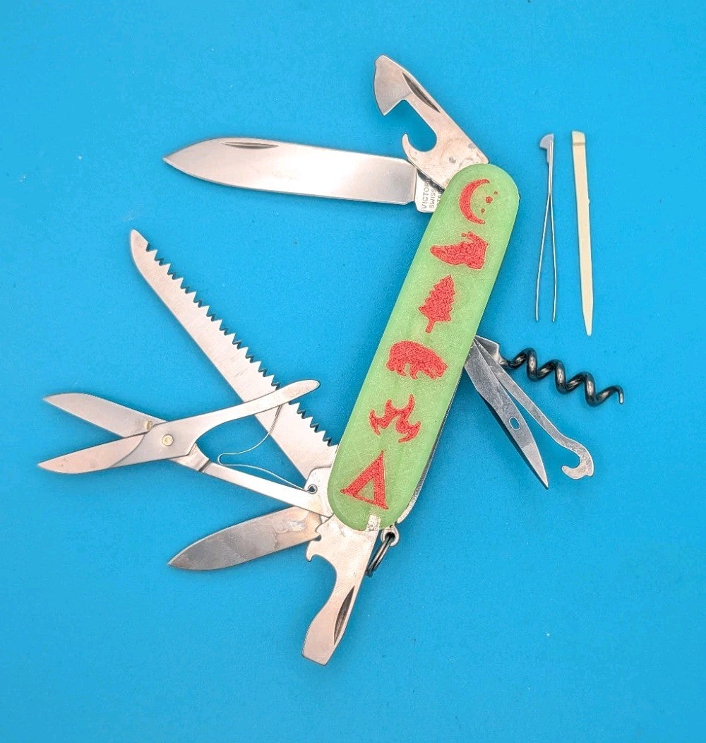 Custom Victorinox Huntsman Firefly Green Glow in the Dark Swiss Army Knife! 91mm