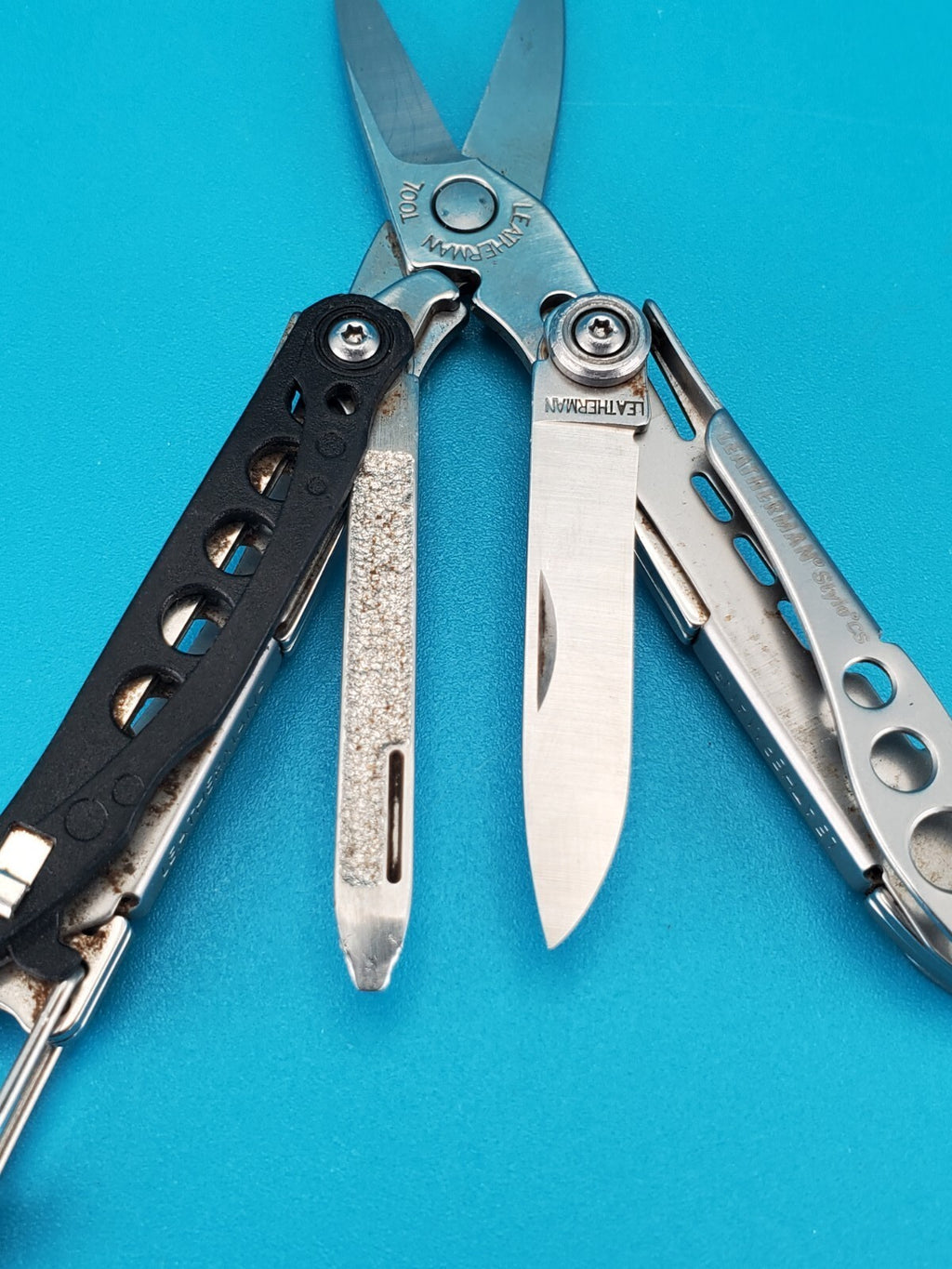 Leatherman Style CS Black Multi-Tool! FAST SHIPPING!