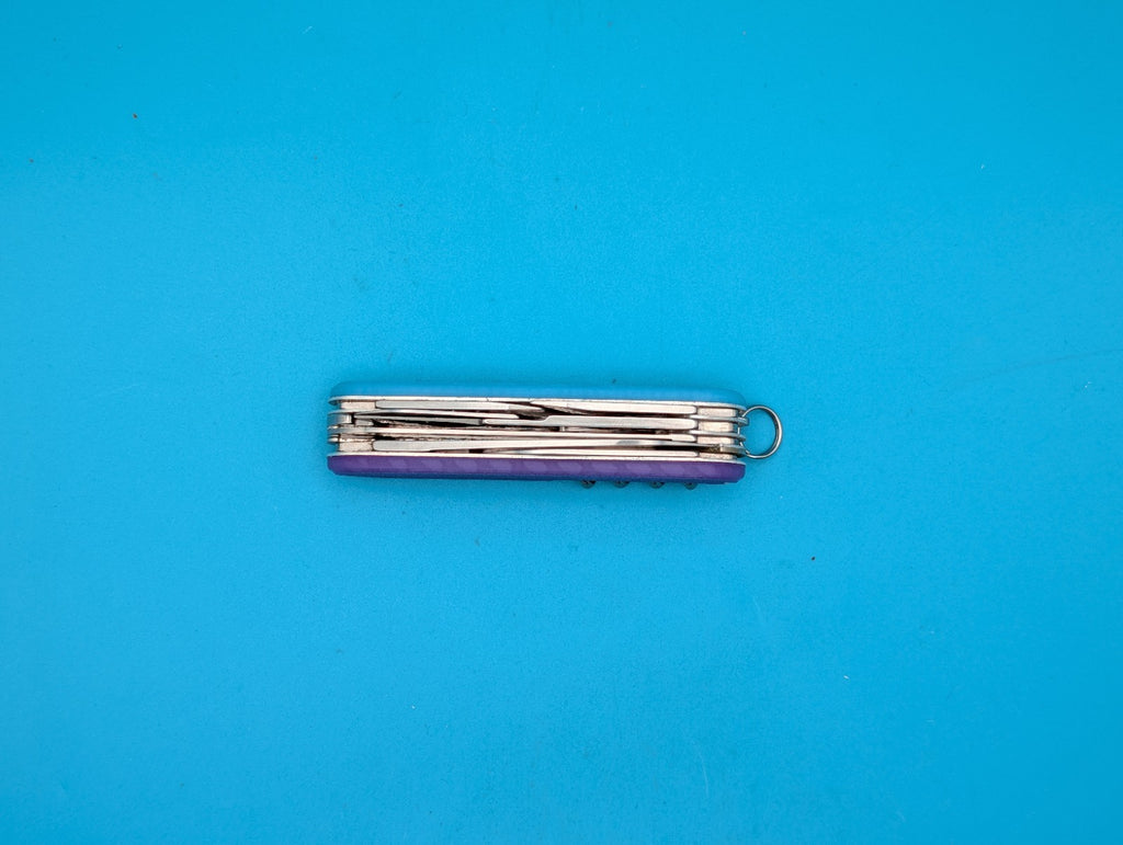 Rare Vintage Custom Victorinox Rainier Blue & Purple Swiss Army Knife!