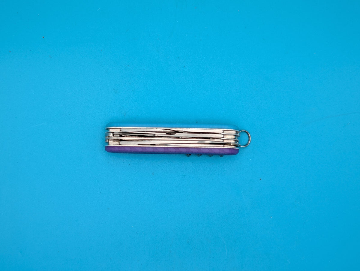 Rare Vintage Custom Victorinox Rainier Blue & Purple Swiss Army Knife!