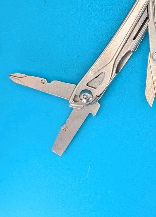 Leatherman Wingman Multi-Tool with Sheath