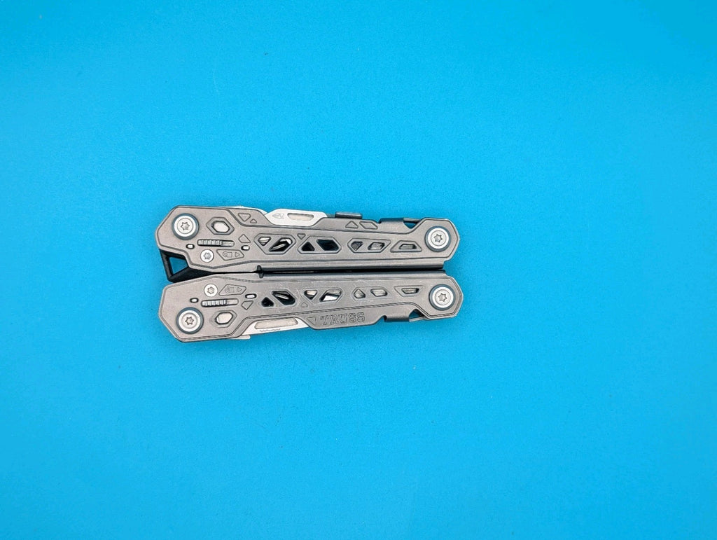 Gerber Truss Multi-Tool! FAST SHIPPING! WITH SHEATH!
