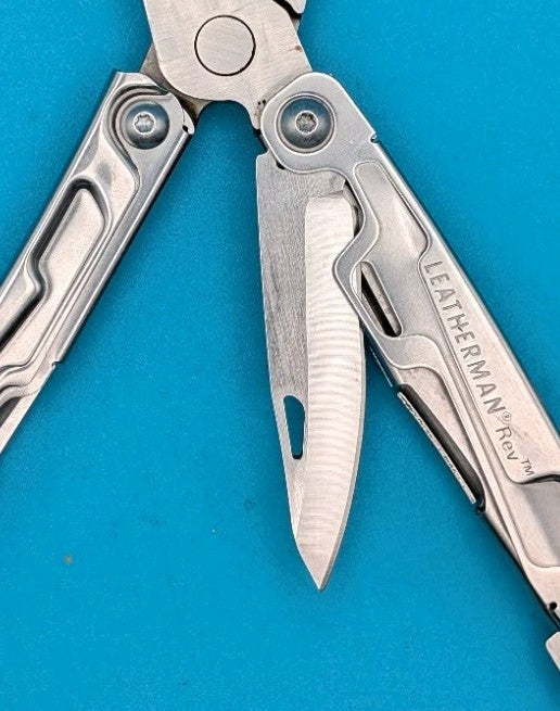 Leatherman Rev 3.8" Multi-Tool, Stainless!