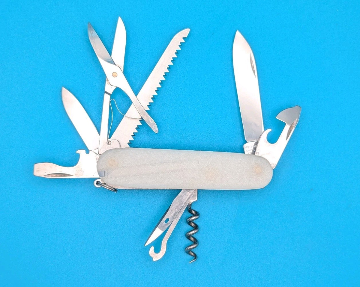 Victorinox Huntsman Glacier Ice Glow in the Dark Swiss Army Knife Multi Tool!