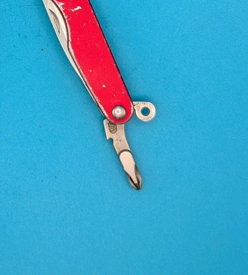 Leatherman Juice C2 Red Multi Tool! RETIRED! USED