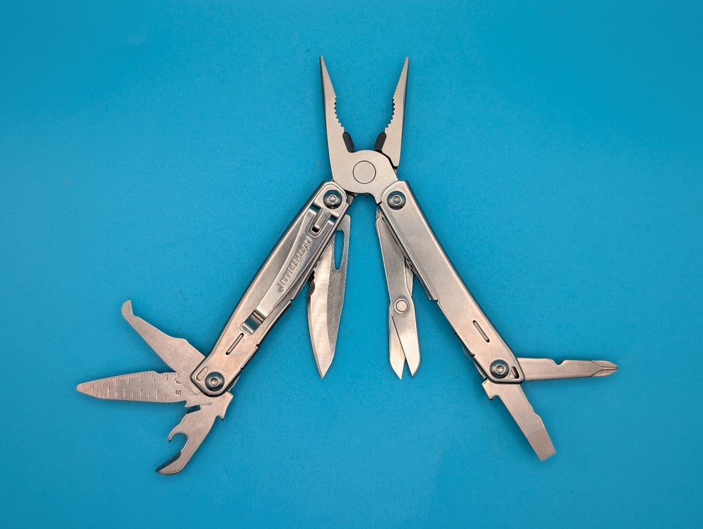 LEATHERMAN WINGMAN MULTI-TOOL! WITH SHEATH! FREE SHIPPING!